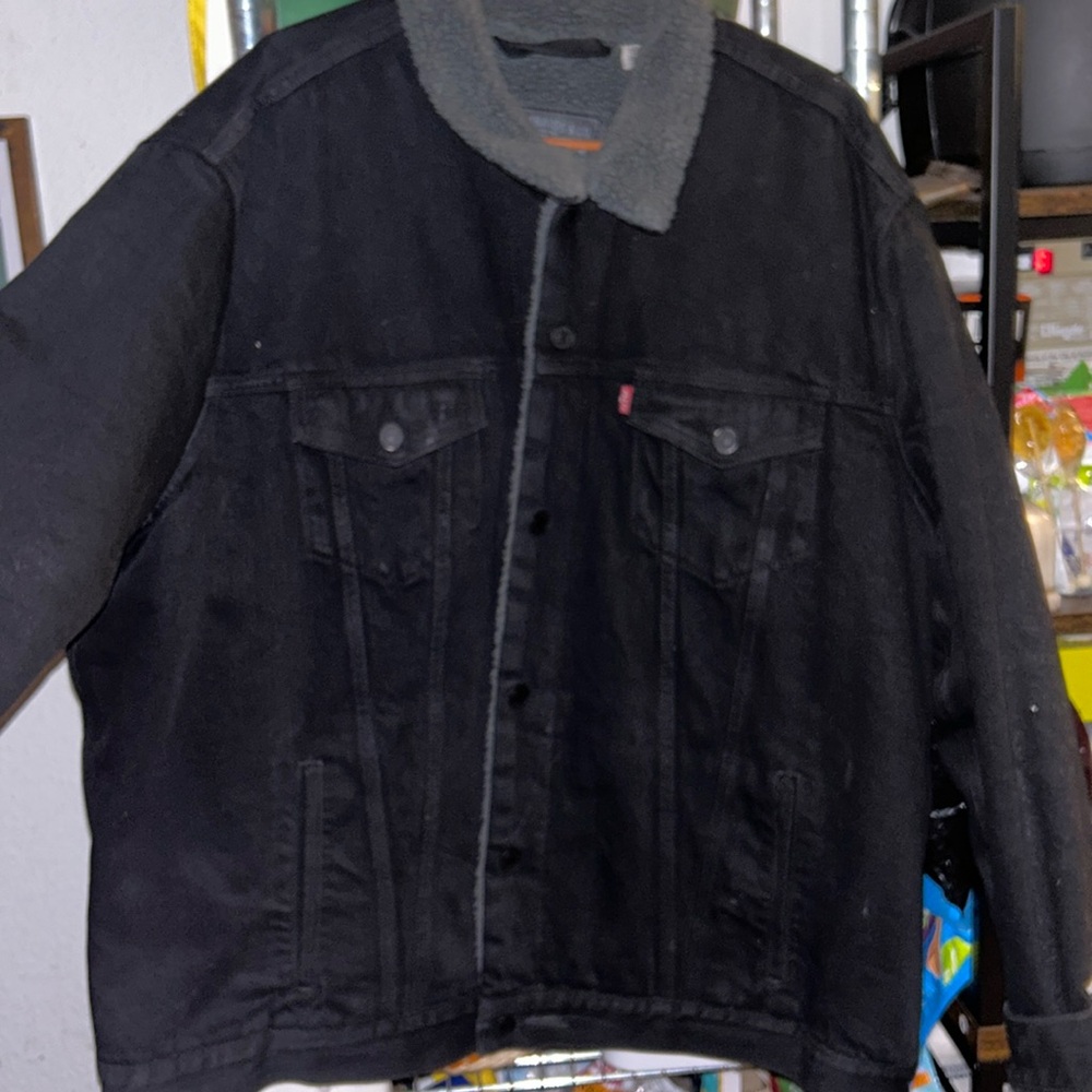 Levi’s Denim Insulated And Fuzzy lined jacket